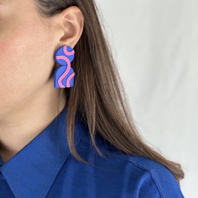 Handmade earrings in blue tones and pink lines