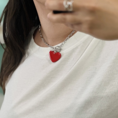 Handmade necklace with stainless steel chain and polymer clay red shiny heart motif 
